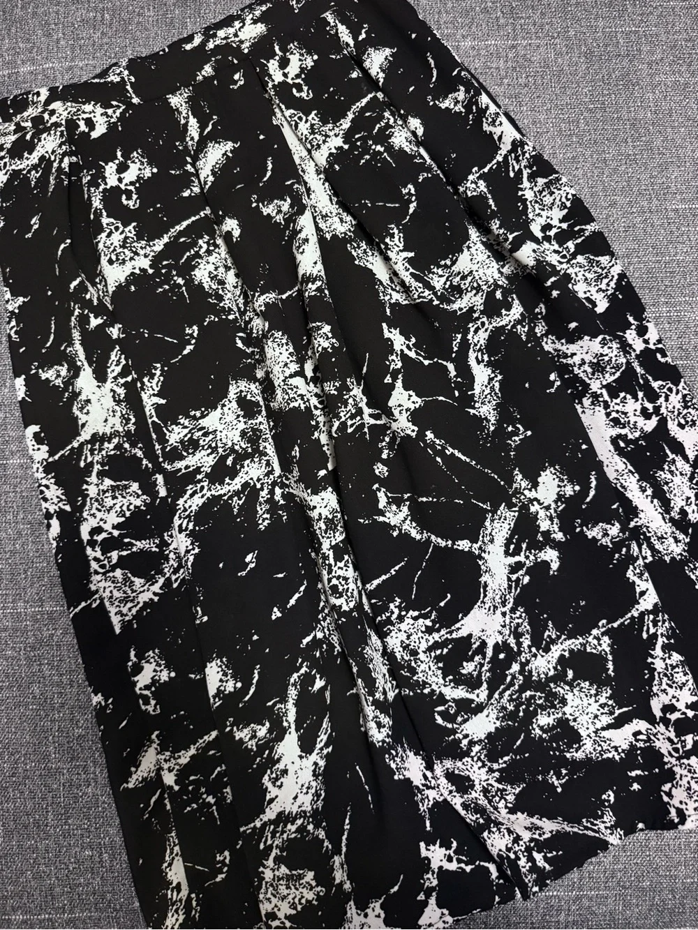 Japna Black and White Abstract Midi Skirt